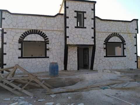 لتركيب الشحف وتكحيل الحجر وبناء الشلالات والنوافير
لا تنسَ أنك شاهدت هذا الإعلان في عنكبوت
أج...