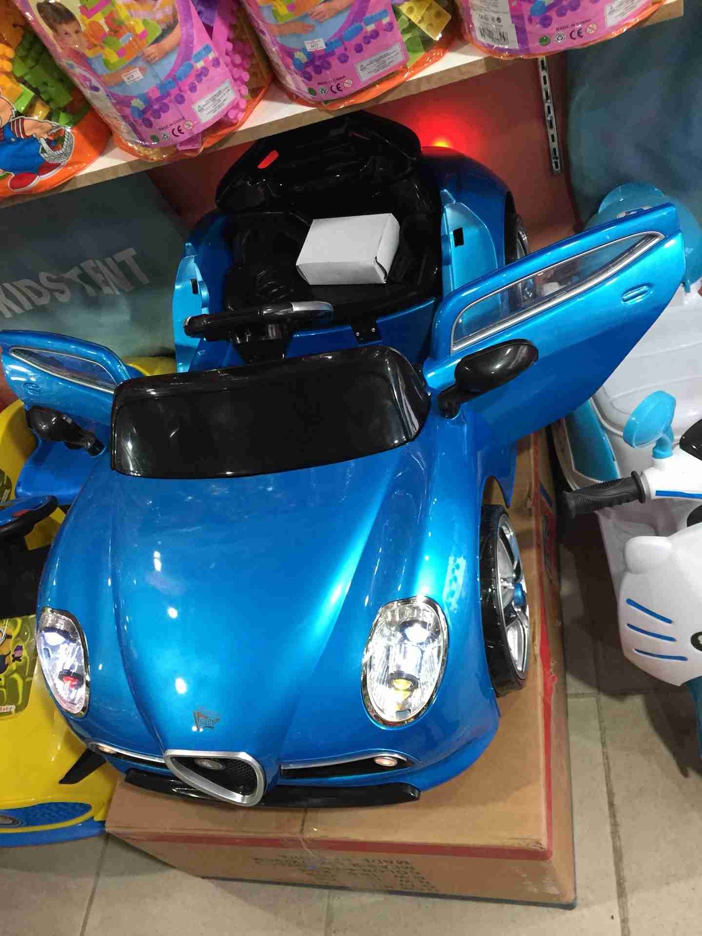 سيارات شحن دهان للاطفال احدث الموديلات 2019 مع ريموت تحكم يوجد خدمه توصيل 0796316653
لا تنسَ أنك شاهدت هذا الإعلان في عنكبوت...