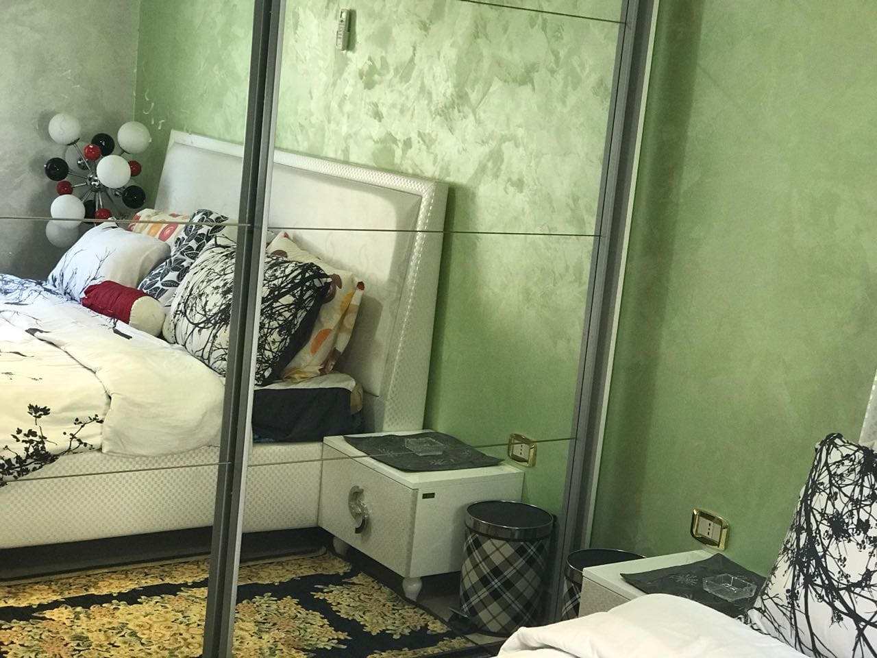 الرابيه شقه ارضيه للبيع فاخره 195م حديثه وتراسات 60م
لا تنسَ أنك شاهدت هذا الإعلان في عنكبوت...
