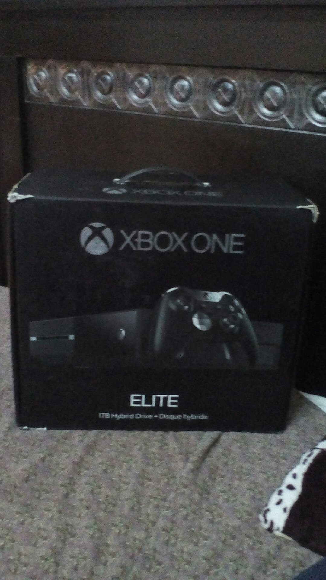 Xbox One console Elite للبدل على تلفون حديث
لا تنسَ أنك شاهدت هذا الإعلان في عنكبوت
Xbox one...
