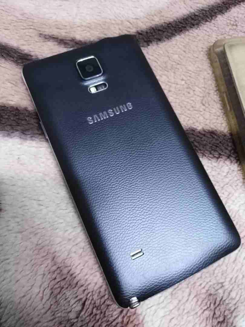 سامسونج نوت Galaxy Note 4 فور جي نضيف
لا تنسَ أنك شاهدت هذا الإعلان في عنكبوت
سامسونج Note 4 لون...
