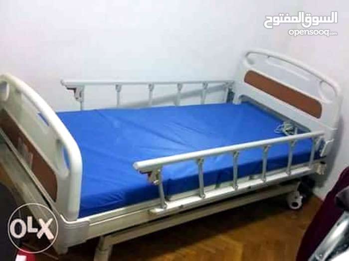 سرير كهربائي طبي تخت مستشفيات 0796070013
لا تنسَ أنك شاهدت هذا الإعلان في عنكبوت
سرير طبي يدو...