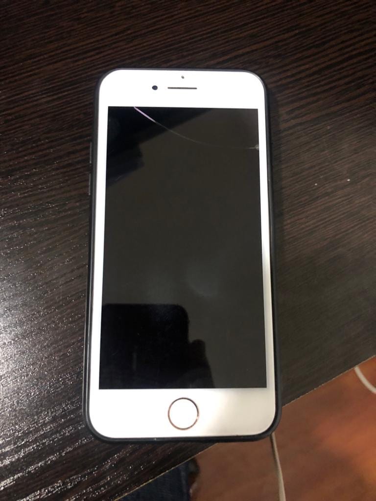 I phone 7 //. 256 GB
لا تنسَ أنك شاهدت هذا الإعلان في عنكبوت
الجهاز نطيف و معو اغراضو من غير...