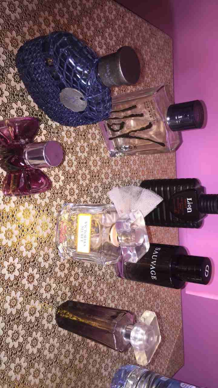 زجاجات عطر فارغه للبيع العدد 7علب
لا تنسَ أنك شاهدت هذا الإعلان في عنكبوت
زجاجات عطر فارغه للبي...