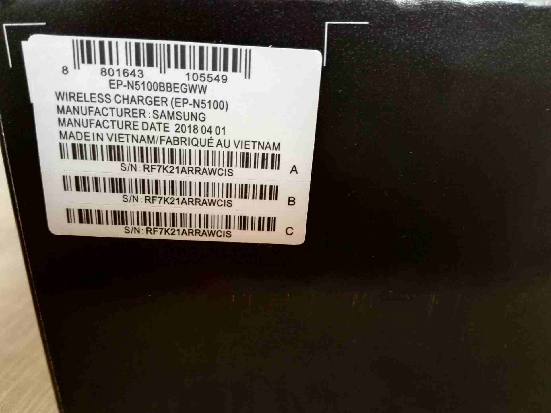 \\الكمية محدودة// Original OEM Samsung Fast Wireless Charger Fast Charging 2018
لا تنسَ أنك شاهدت هذا الإعلان في عنكبوت...