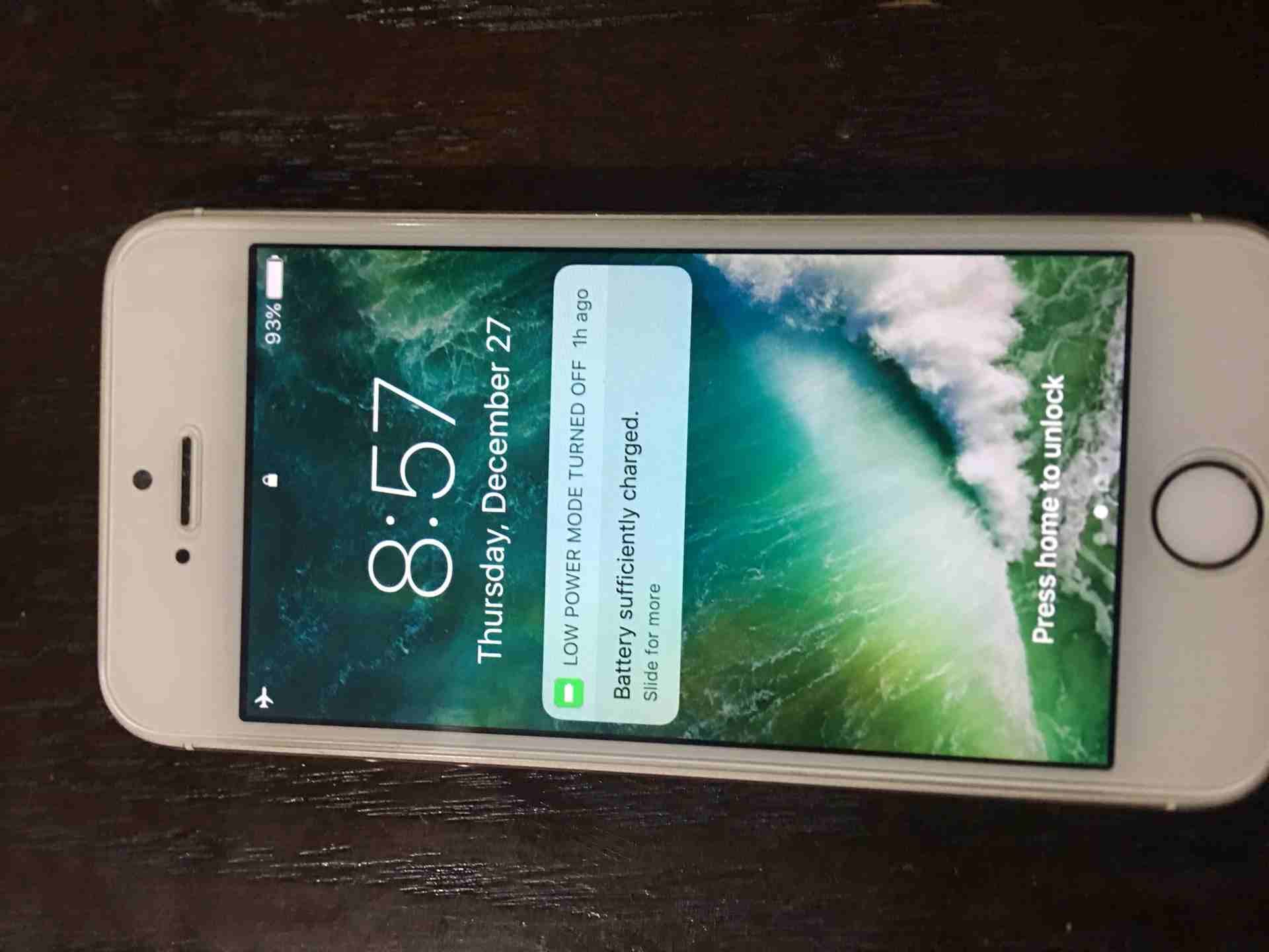 ايفون 5s ذهبي بحالة ممتازة
لا تنسَ أنك شاهدت هذا الإعلان في عنكبوت
ايفون 5s
كل شي شغال
البصمة شغا...