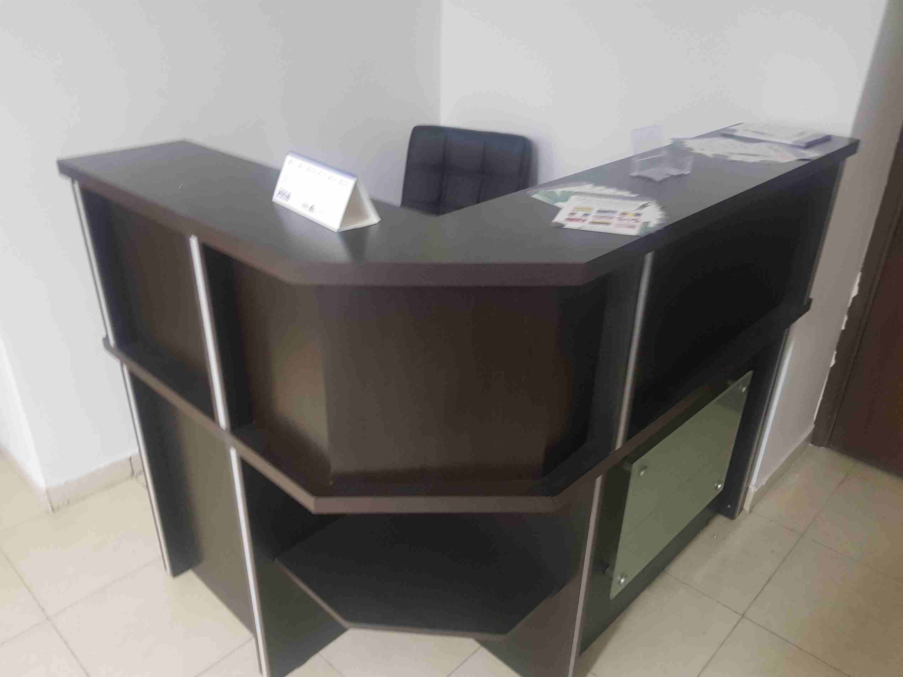 أثاث مكتبي مستعمل 3 (جديد )شهور بحالة الوكالة
لا تنسَ أنك شاهدت هذا الإعلان في عنكبوت
أثاث مكتبي...