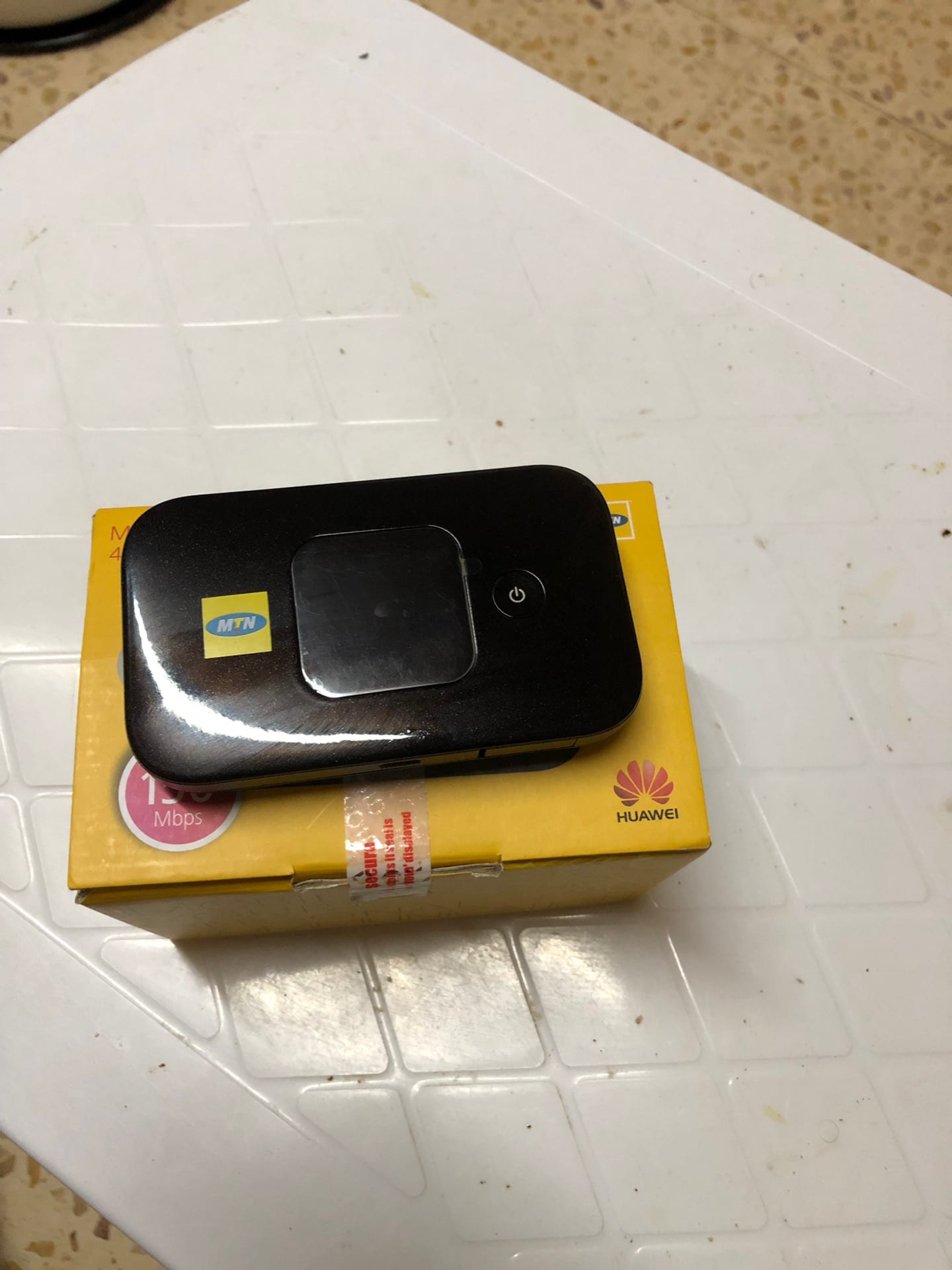 My fi Huawei
لا تنسَ أنك شاهدت هذا الإعلان في عنكبوت
ماي فأي هواوي متنقل جديد للبيع
مستعمل ب...