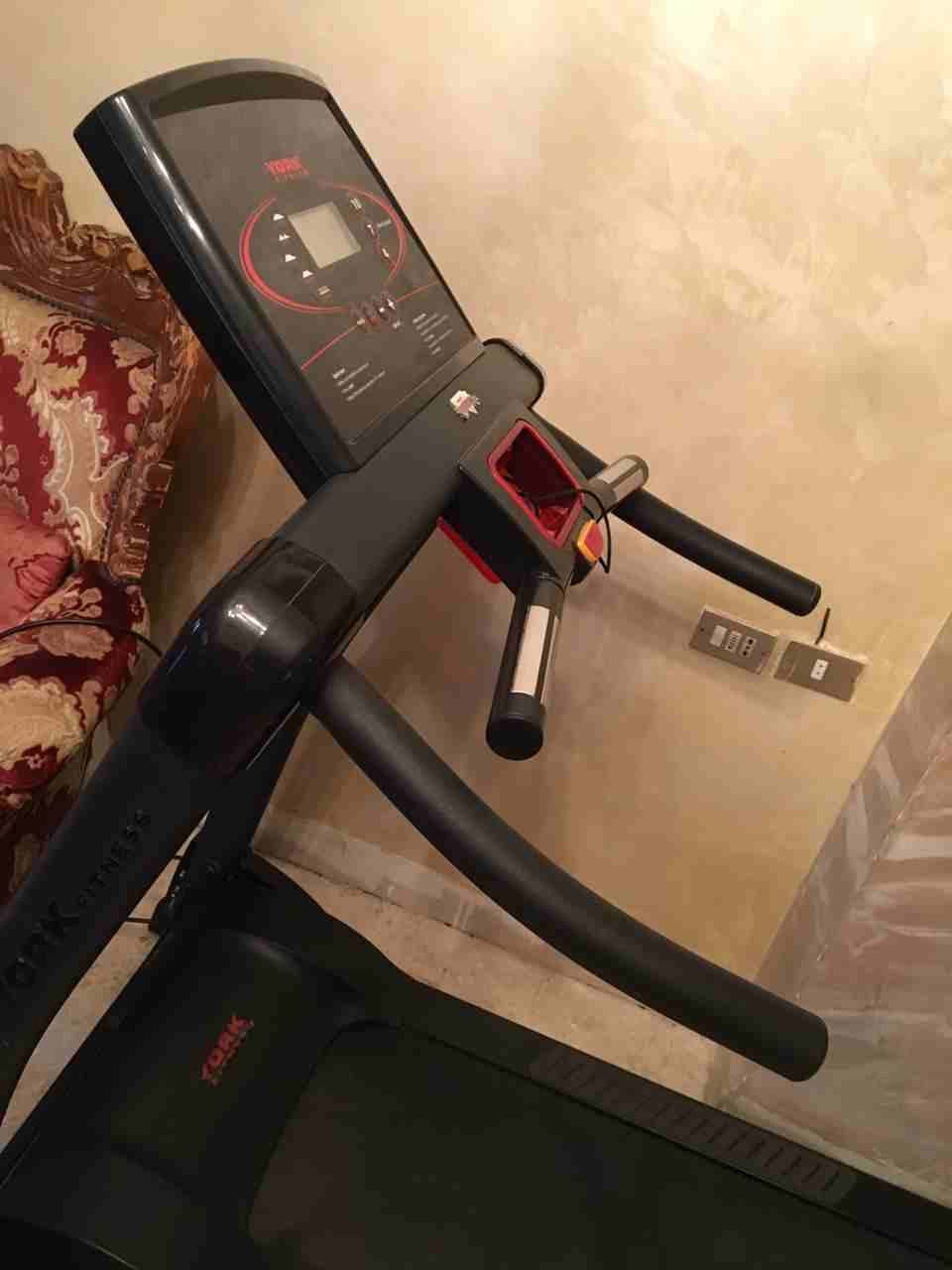 تردمل جهاز ركض
لا تنسَ أنك شاهدت هذا الإعلان في عنكبوت
جهازركض تردمل بحالة الوكاله ماركة يورك فتن...