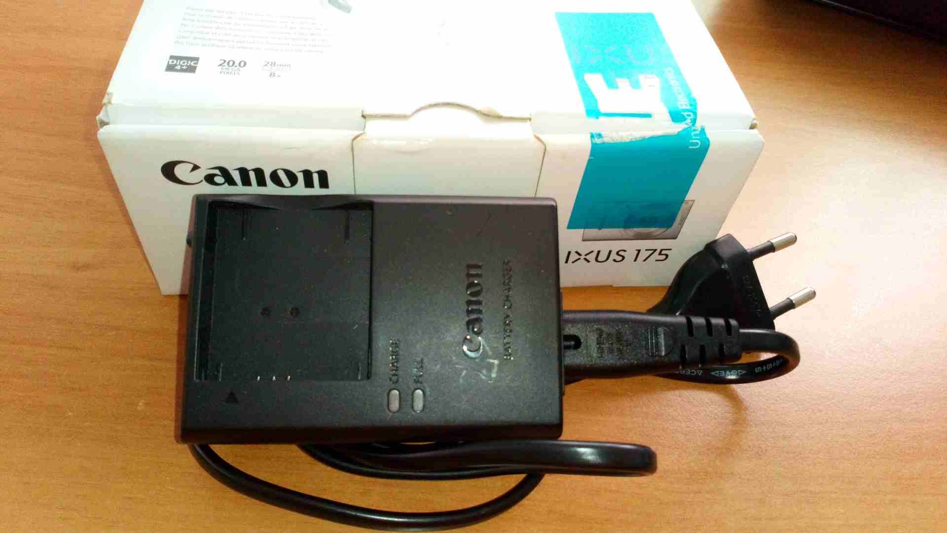 كاميرا كانون للبيع
لا تنسَ أنك شاهدت هذا الإعلان في عنكبوت
كاميرا Canon IXUS175 HD
20 ميجا بكسل...