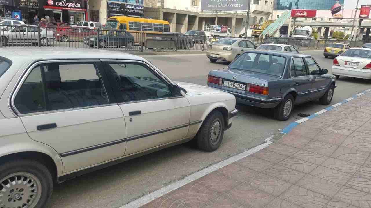 BMW 320 للبيع
لا تنسَ أنك شاهدت هذا الإعلان في عنكبوت
السيارة بحالة
دهان الوكالة -فل كامل ما عدا...