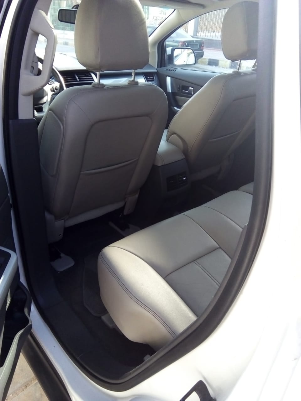 فورد ايدج موديل 2013 حرة بدون جمرك 2000Cc
لا تنسَ أنك شاهدت هذا الإعلان في عنكبوت
لون ابيض ل...