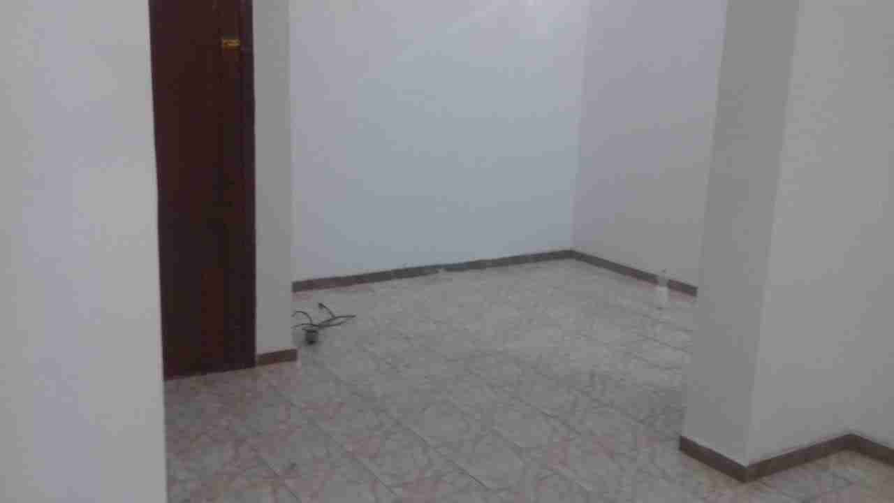 -شقة فارغة للايجار.
-الجندويل قرب أسواق السلام) business park) .
-المساحة : 122
لا تنسَ أنك شاهدت هذا الإعلان في عنكبوت...