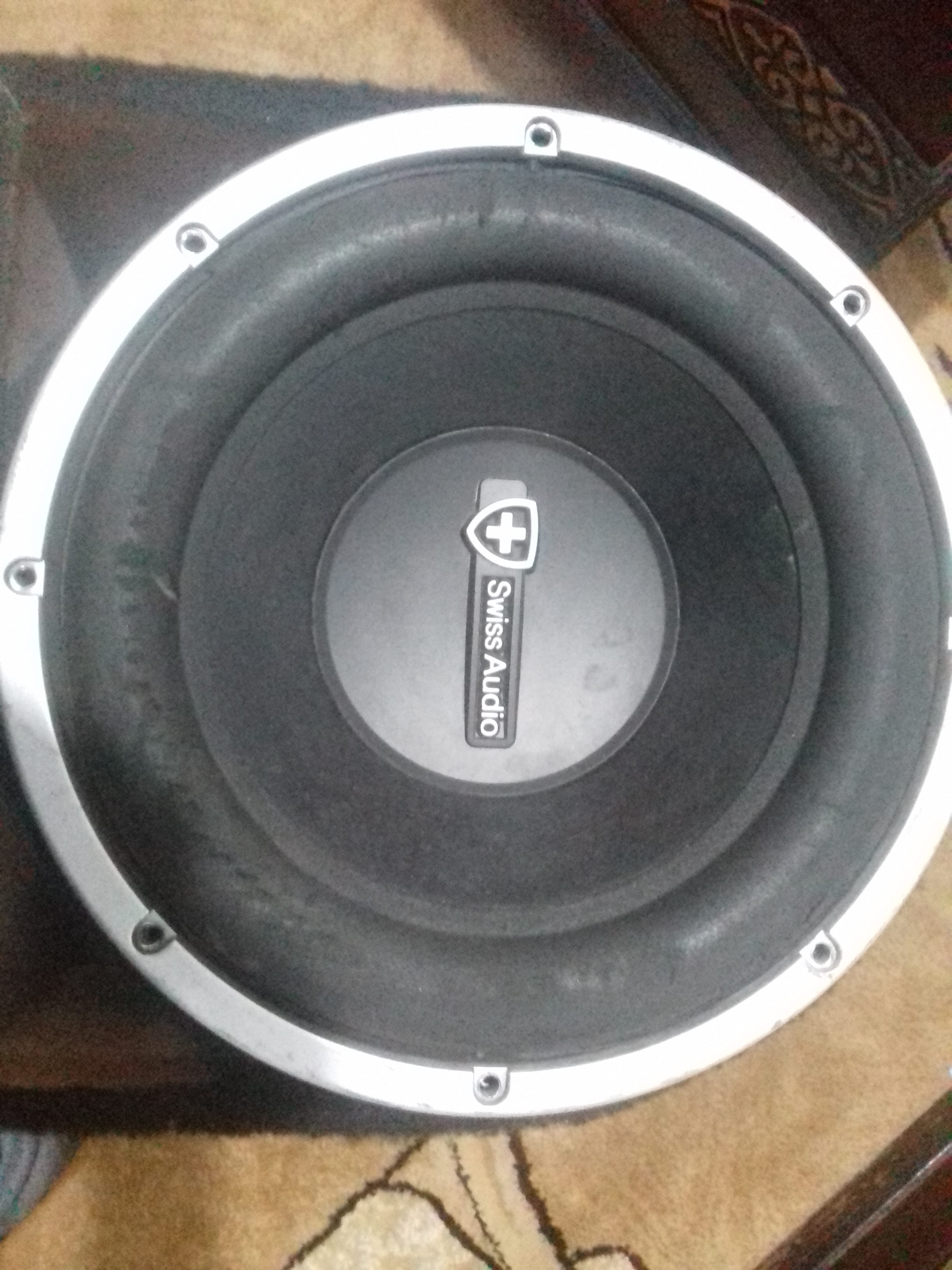 supwoofer ssiew AUDIO 12inch 2000w 1000RMS
لا تنسَ أنك شاهدت هذا الإعلان في عنكبوت
تفاصيل بصو...