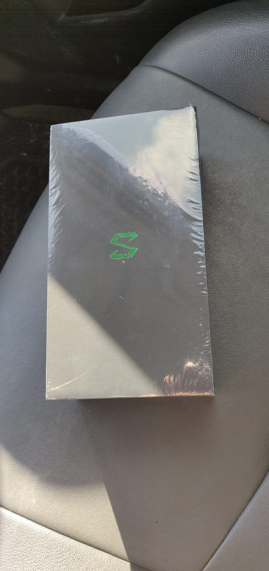 xiaomi black shark 128.. 8 gb ram جهاز الألعاب الخارق
لا تنسَ أنك شاهدت هذا الإعلان في عنكبوت...