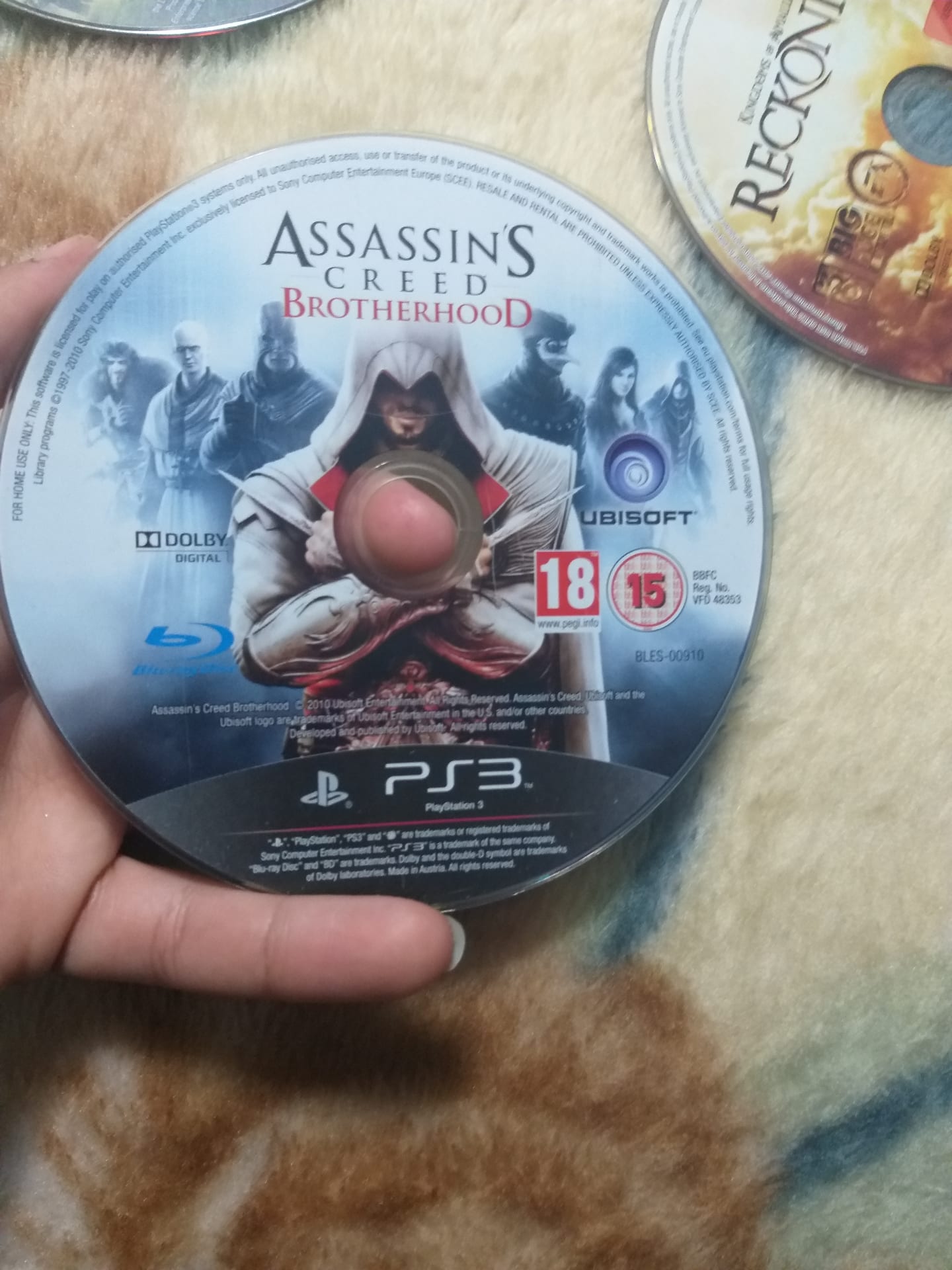 لعبة Assassins creed brotherhood
لا تنسَ أنك شاهدت هذا الإعلان في عنكبوت
Assassins creed brot...