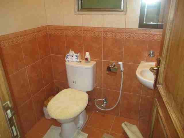 luxury 250m2 aprt ,4 rent, grdn, husein business prk area
لا تنسَ أنك شاهدت هذا الإعلان في عنكبوت...