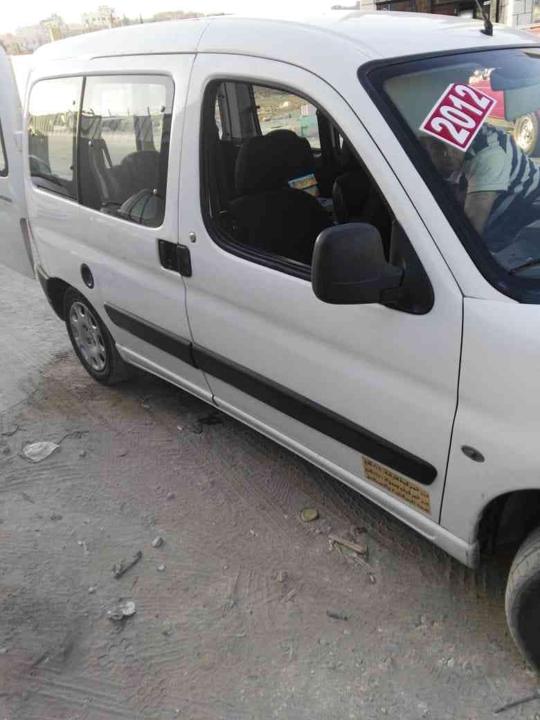 بيجو بارتنر ركاب للبيع
لا تنسَ أنك شاهدت هذا الإعلان في عنكبوت
بيجو ركاب 5 كراسي ممكن طوي الك...