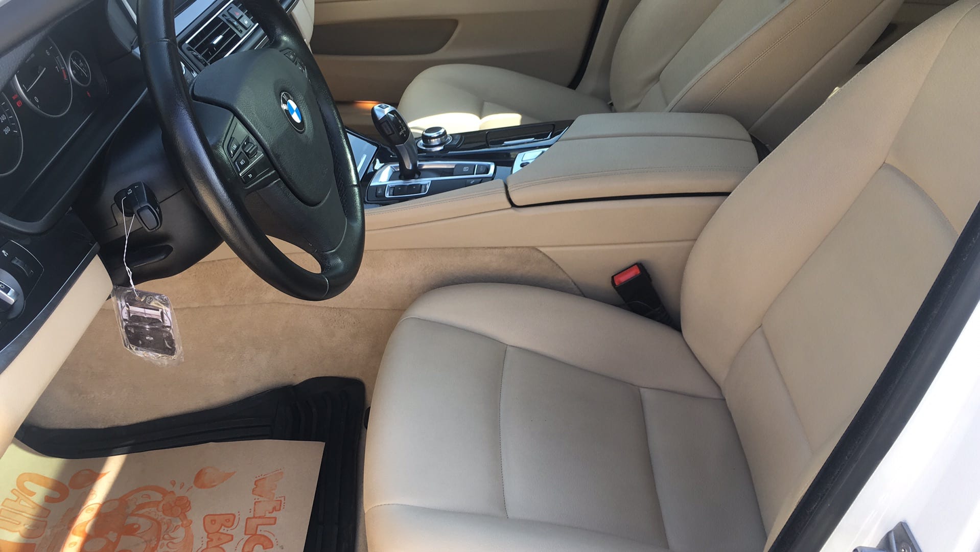 بي ام 520 2016 BMW 520 2016 وارد وصيانه الوكاله
لا تنسَ أنك شاهدت هذا الإعلان في عنكبوت
520...