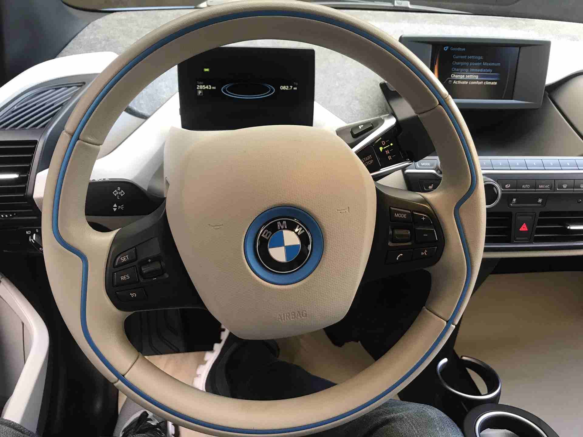 bmw i3 rex 2015
لا تنسَ أنك شاهدت هذا الإعلان في عنكبوت
كلين كار فاكس
كلين تايتل
عداد 28000
جمر...