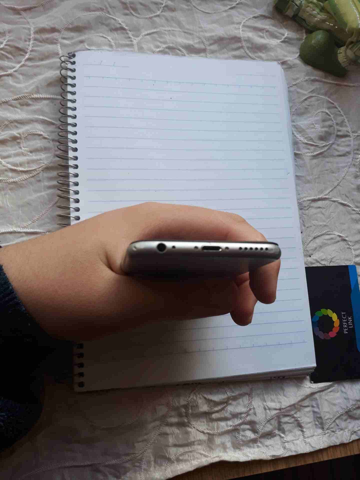 silver Iphone 6 16gb
لا تنسَ أنك شاهدت هذا الإعلان في عنكبوت
Everything is working great comes on...