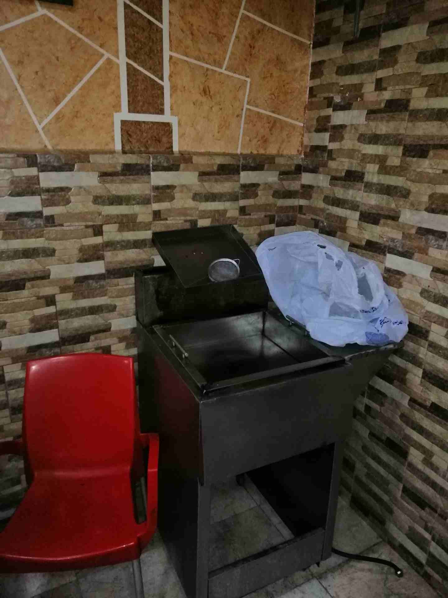 معدات مطعم مستعملة عدة شاورما كاملة
عدة فلافل
جميع عدة سناكات
بسطات
طاولات ع
لا تنسَ أنك شاهدت هذا الإعلان في عنكبوت...
