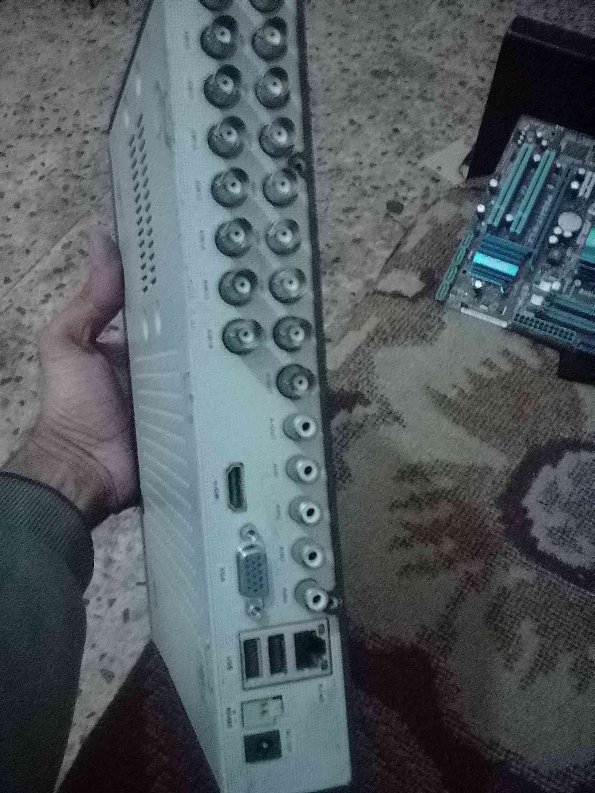 جيفي ار للكمرات
لا تنسَ أنك شاهدت هذا الإعلان في عنكبوت
16 مدخل كمرا مدخلين usb مدخل hd
بدون...
