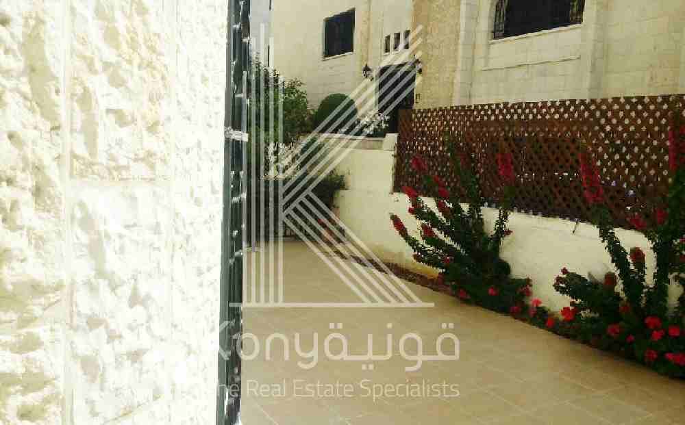 فيلا للبيع او الايجار في دير غبار
لا تنسَ أنك شاهدت هذا الإعلان في عنكبوت
فيلا مميزة في موقع راقي...