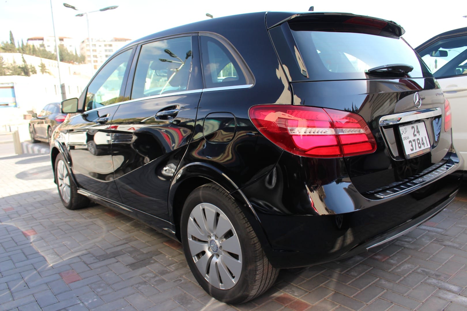 مرسيدس B250 كهرباء كامل 2015
لا تنسَ أنك شاهدت هذا الإعلان في عنكبوت
مرسيدس B250 كهرباء كامل...