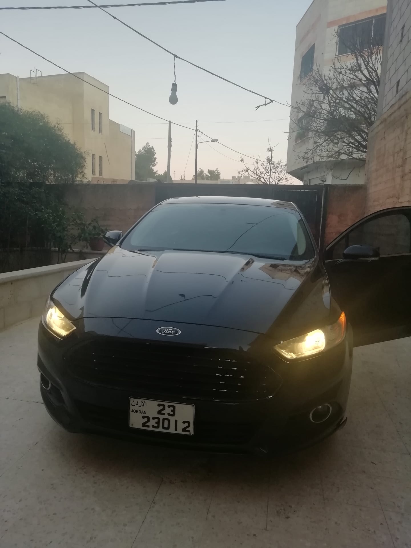 فورد فيوجن 2014 إنارجي
لا تنسَ أنك شاهدت هذا الإعلان في عنكبوت
فيوجن 2014 لون اسود 4 جيد كلي...
