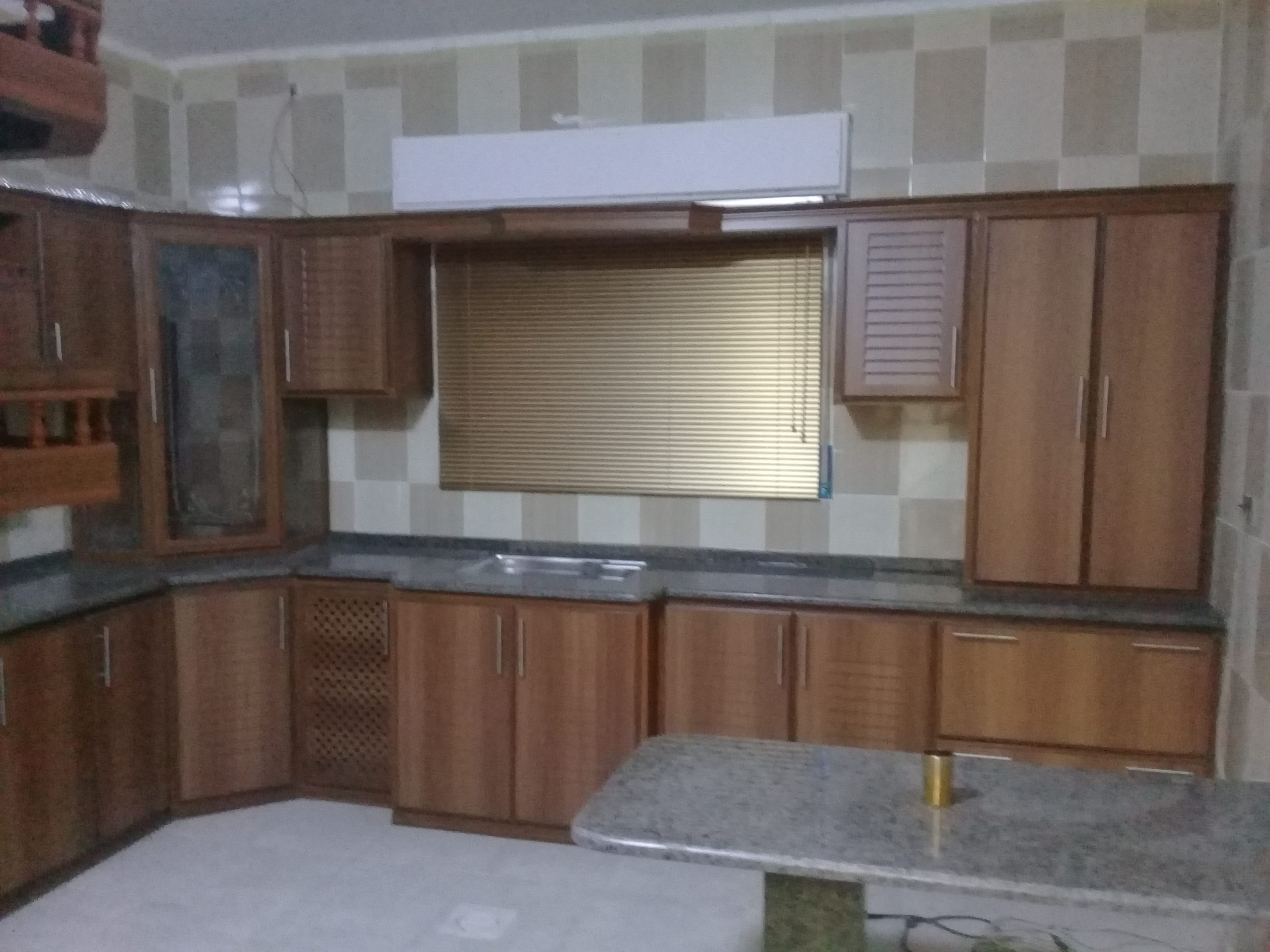 جسر ابو علندا قرب قاعات النهار
لا تنسَ أنك شاهدت هذا الإعلان في عنكبوت
الكسواني لمطابخ الالمن...