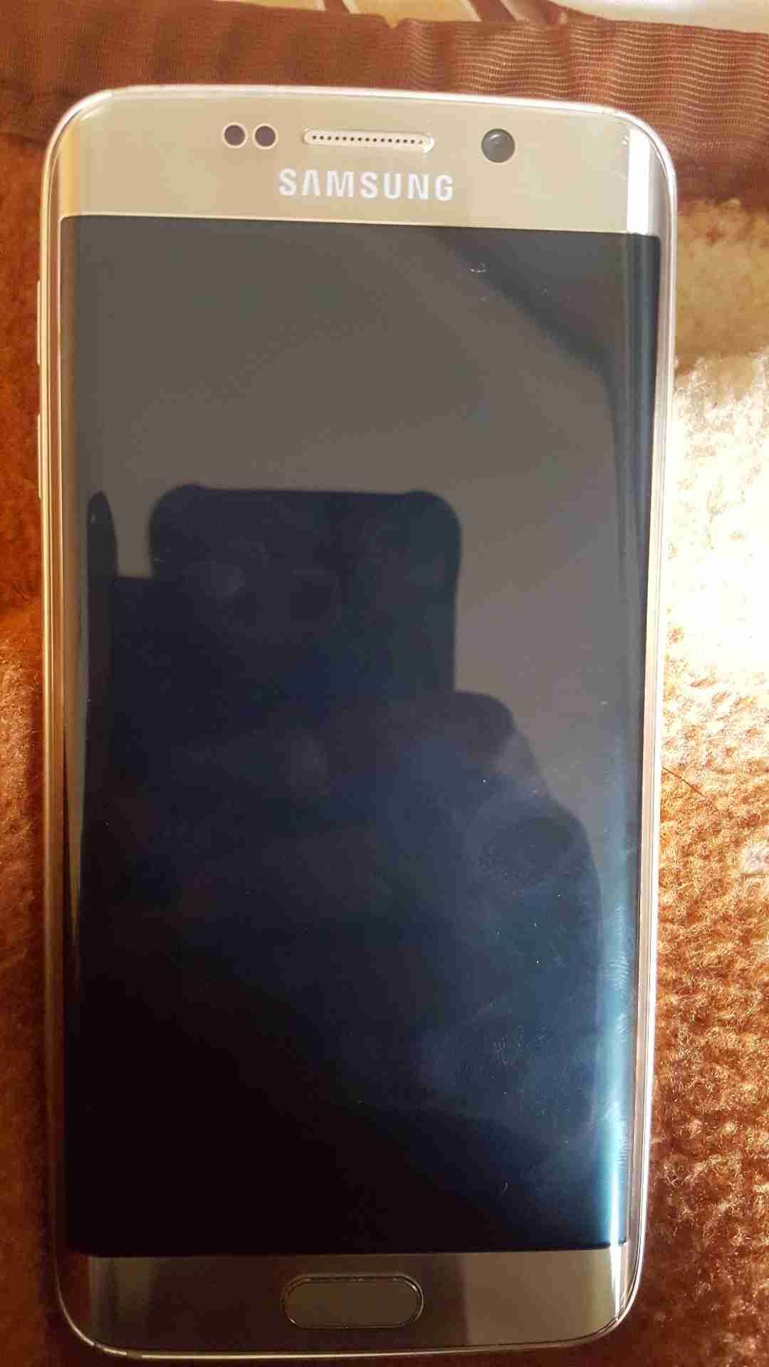 شاشة سامسونج S6 Edge مع الفريم مستعملة
لا تنسَ أنك شاهدت هذا الإعلان في عنكبوت
شاشة سكس ايدج...