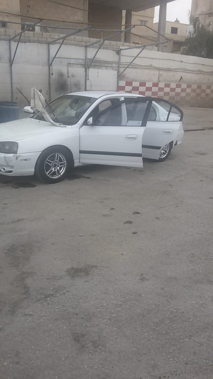 سيارة هونداي افانتي XD
لا تنسَ أنك شاهدت هذا الإعلان في عنكبوت
موديل 2004 لون ابيض أوتوماتيك...
