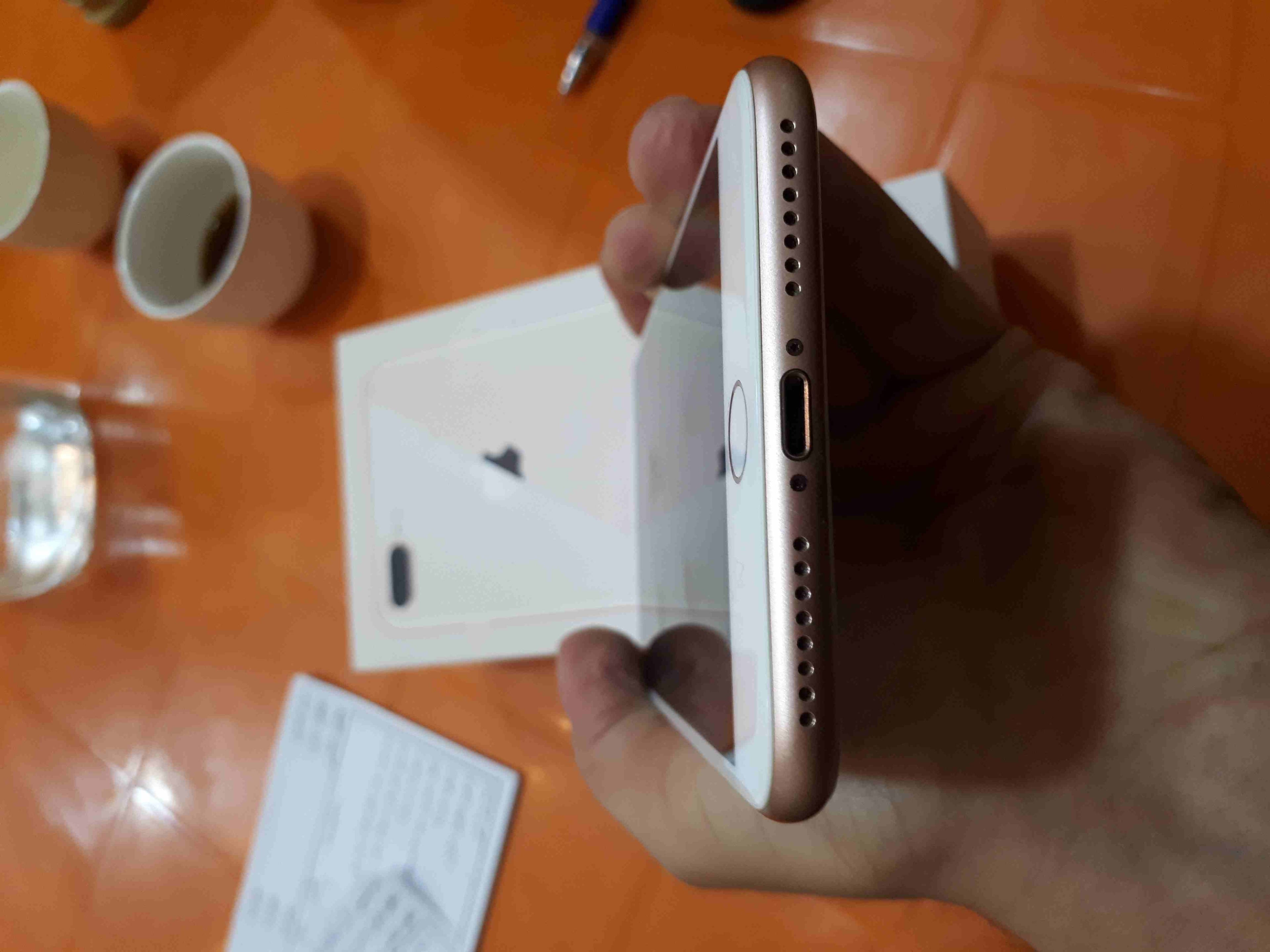 آيفون 8 plus وكالة لون روز ولا نقرة أو البدل على 6s plus
لا تنسَ أنك شاهدت هذا الإعلان في عنكبوت...