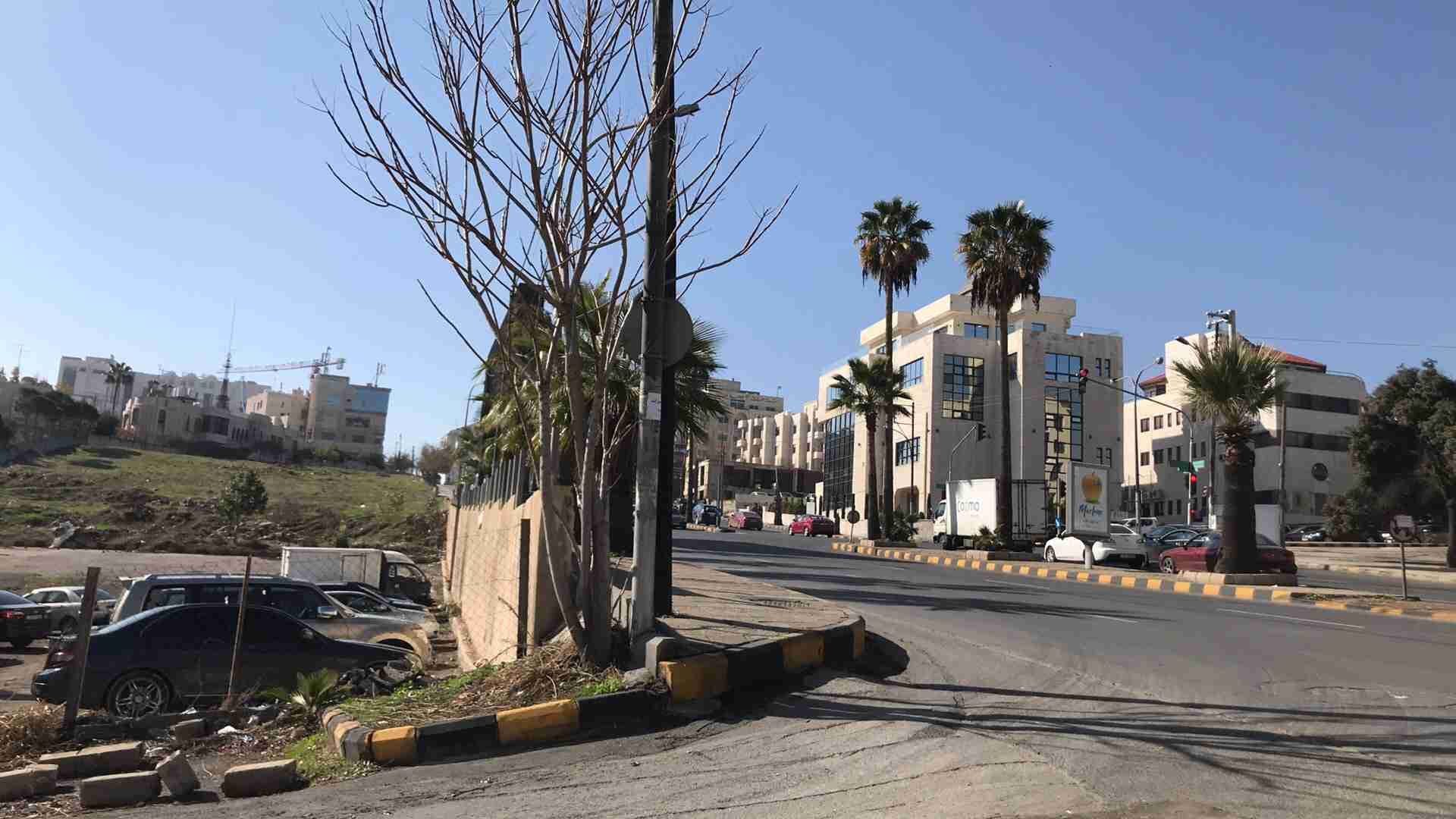 عماره للإيجار او المشاركه في وادي صقره قرب الدوار الخامس تصلح جيم او روضه اطفال او مكاتب تجاريه
لا تنسَ أنك شاهدت هذا الإعلان في عنكبوت...
