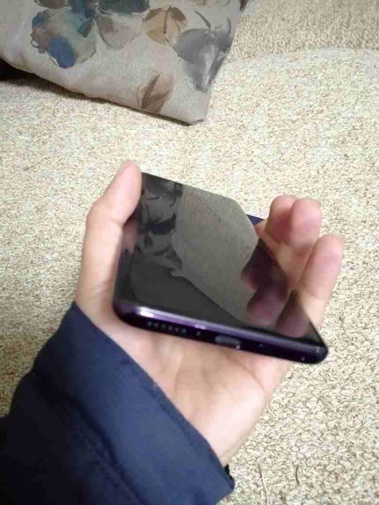 oppo find x اوبو فايند اكس للبيع
لا تنسَ أنك شاهدت هذا الإعلان في عنكبوت
اللون مميز جدا ارجواني و...