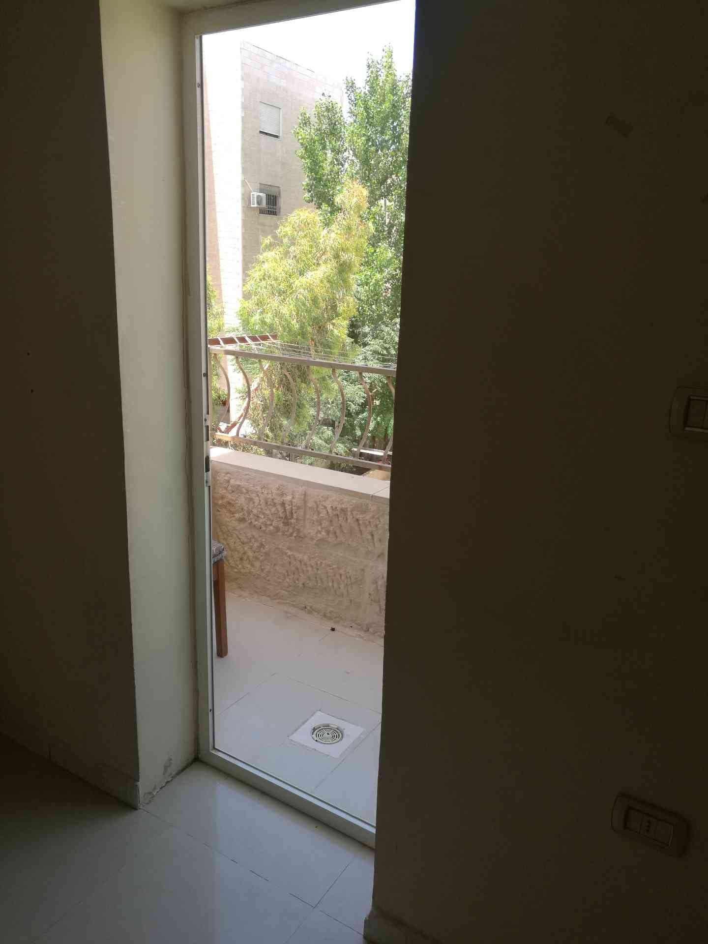 عمان، طبربور، إسكان أبو عليا
لا تنسَ أنك شاهدت هذا الإعلان في عنكبوت
شقه مساحه 125 متر مربع،...