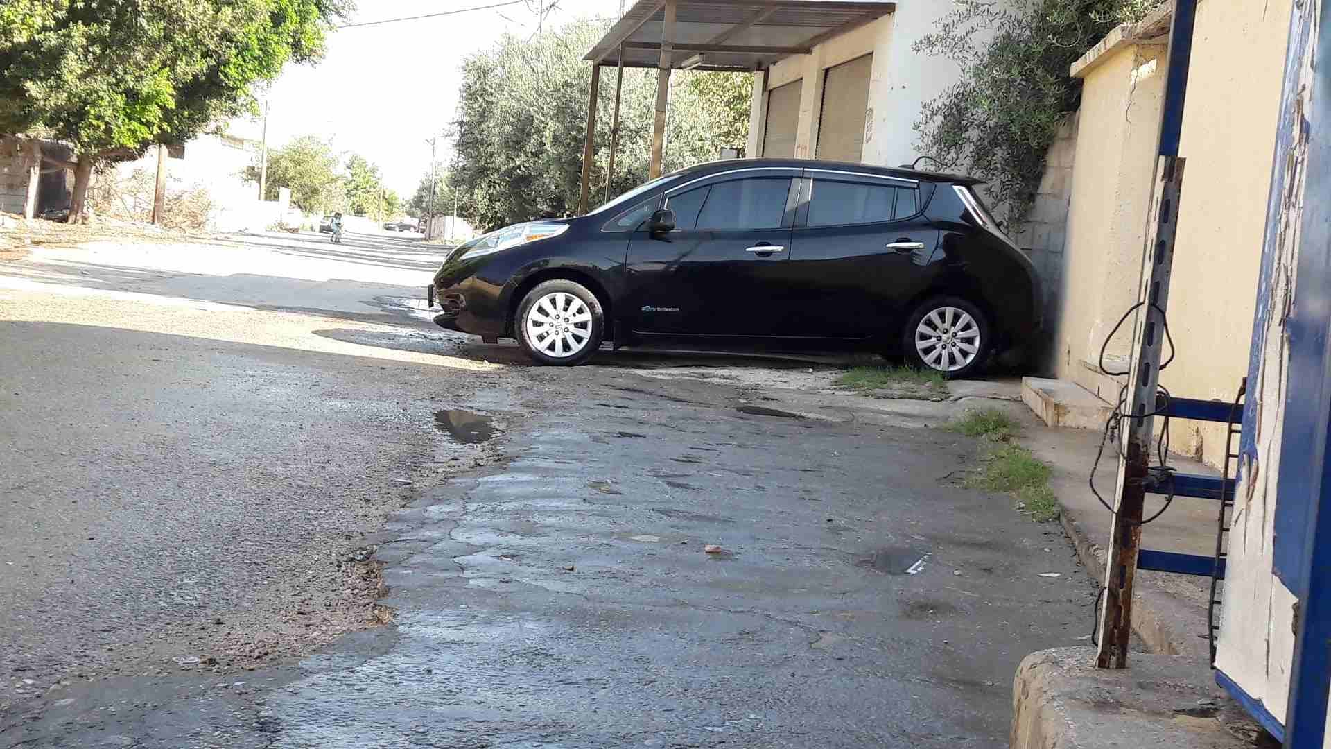 نيسان ليف 2013 مدخل واحد
لا تنسَ أنك شاهدت هذا الإعلان في عنكبوت
السيارة مدخل واحد (شحن منزلي)
إم...