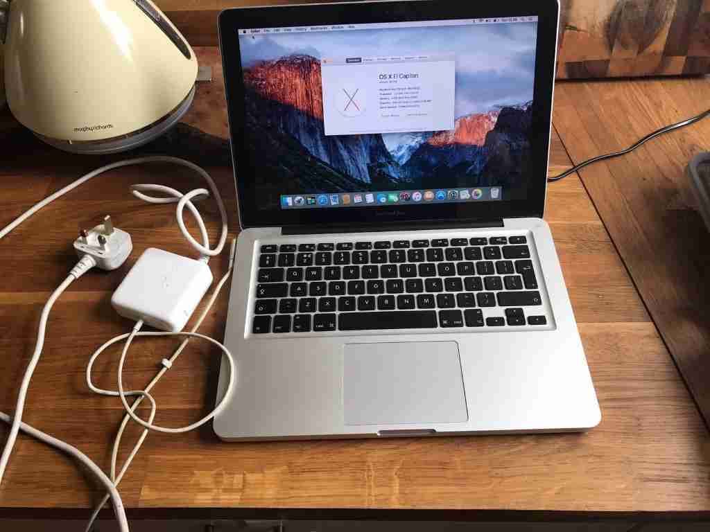 Macbook Pro 13 inch i7 2.9Ghz (512GB SSD 2TB) Mouse & bag
لا تنسَ أنك شاهدت هذا الإعلان في عنكبوت...