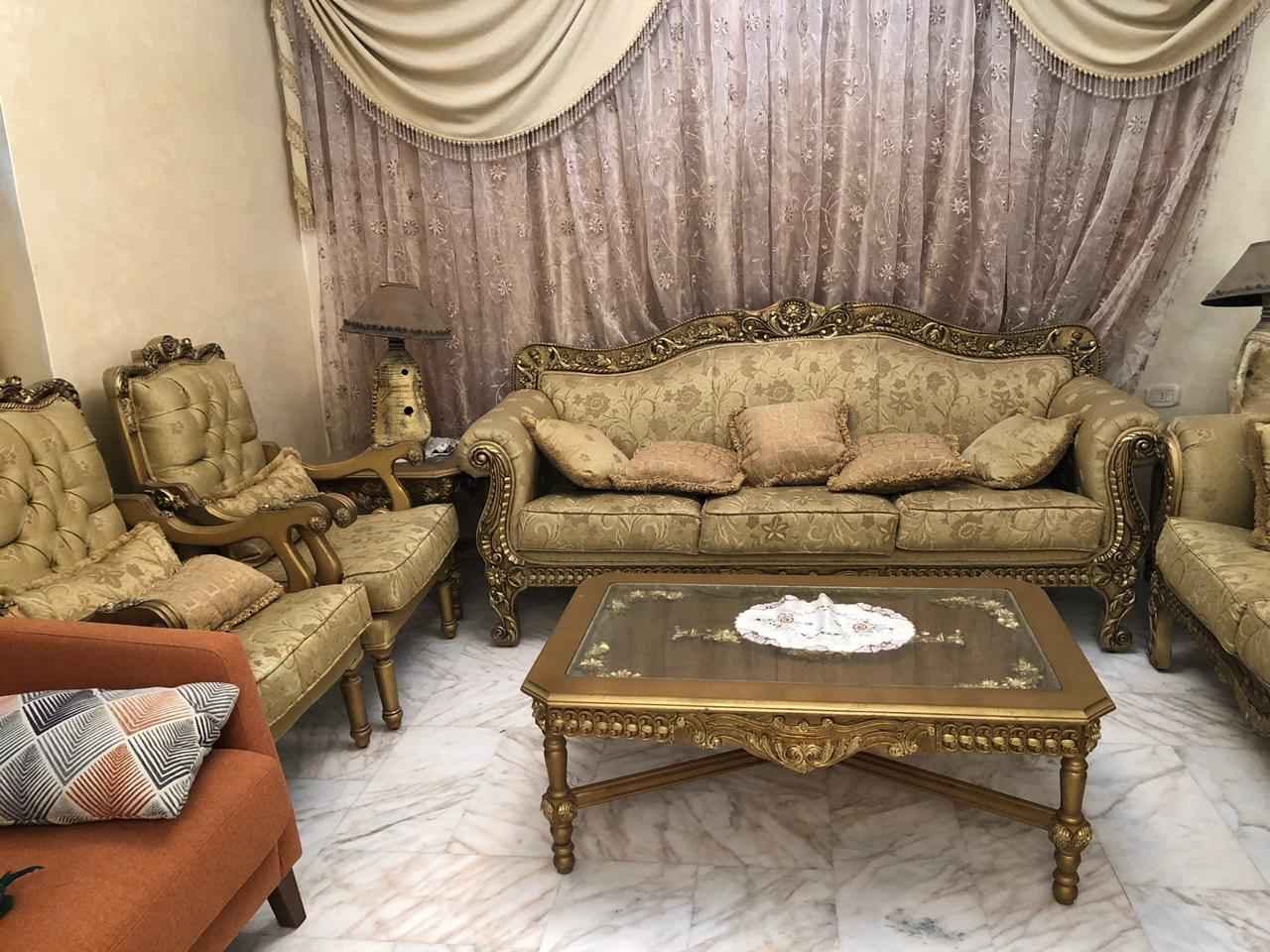 عمان / تلاع العلي
لا تنسَ أنك شاهدت هذا الإعلان في عنكبوت
1- طقم كنب مصري مع طاولات (طقمين)...