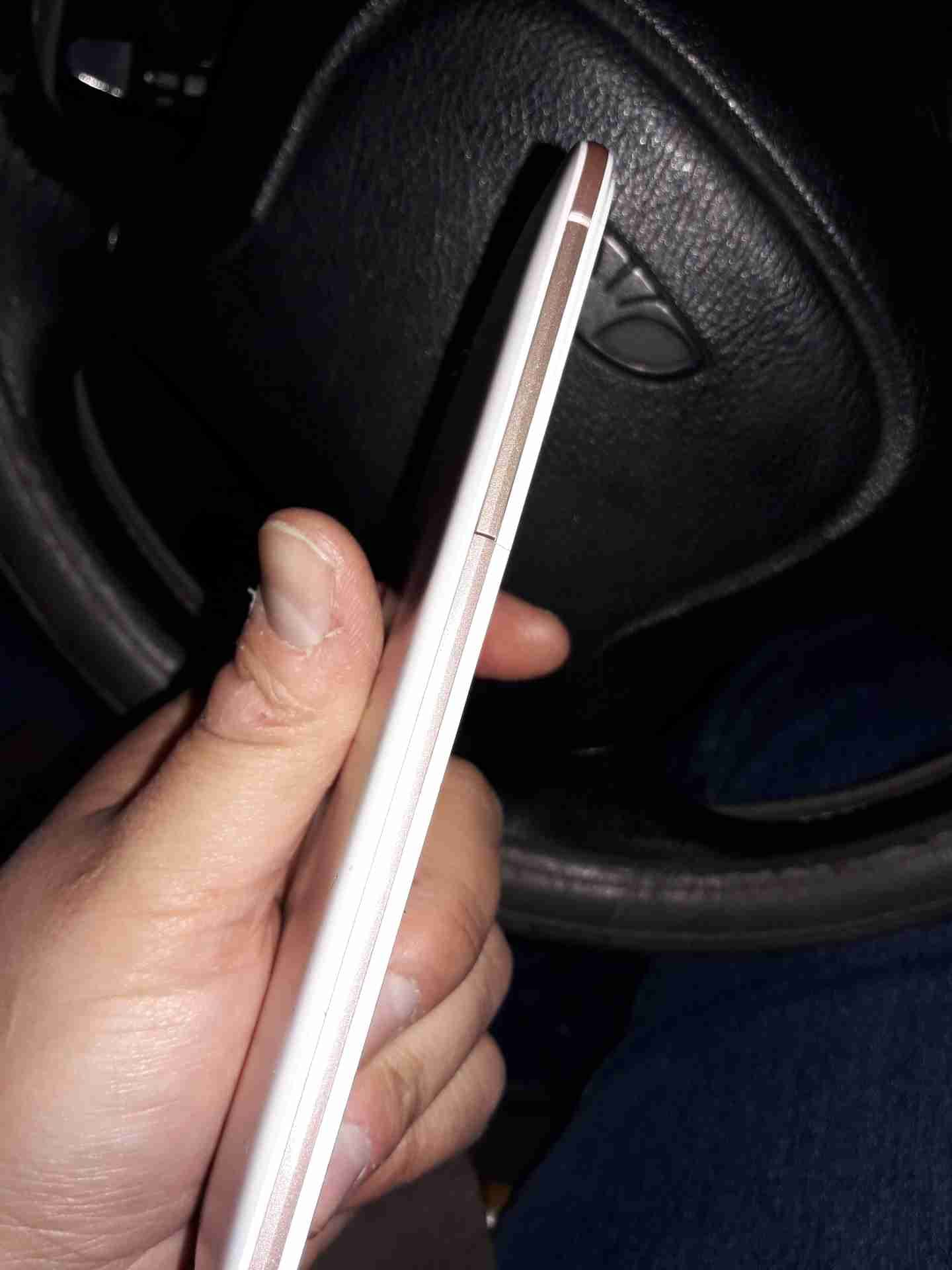 جهاز htc ديزاير 828 وكاله بحاجه الى شاشه
لا تنسَ أنك شاهدت هذا الإعلان في عنكبوت
جهاز htc ديز...