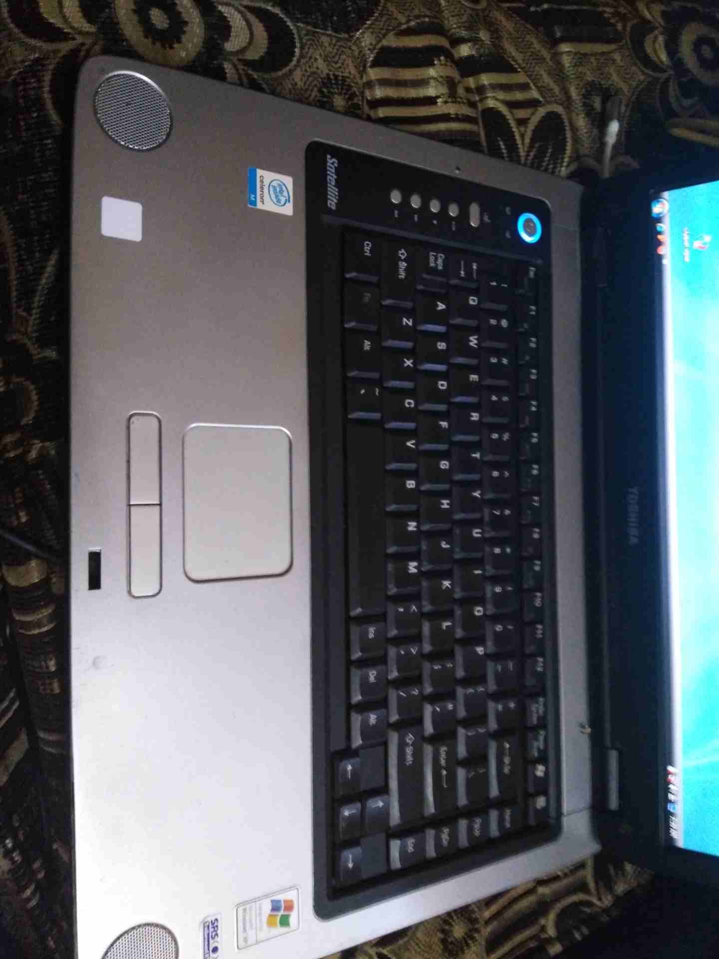 لابتوب توشيبا وارد امريكا
لا تنسَ أنك شاهدت هذا الإعلان في عنكبوت
لابتوب توشيبا وارد امريكا
الموا...