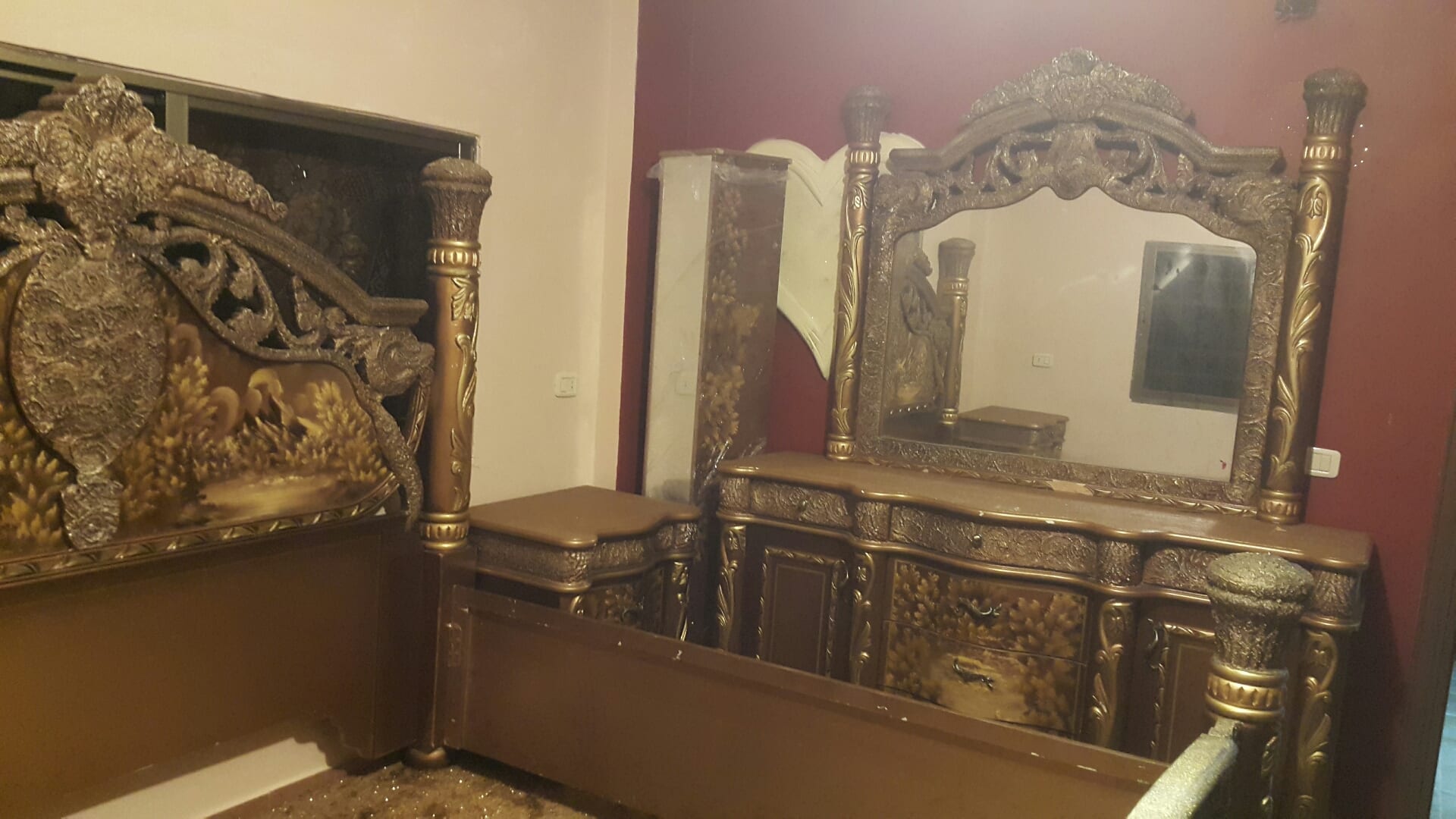 غرفة نوم
لا تنسَ أنك شاهدت هذا الإعلان في عنكبوت
غرفه نوم تفصيل من الكويت...