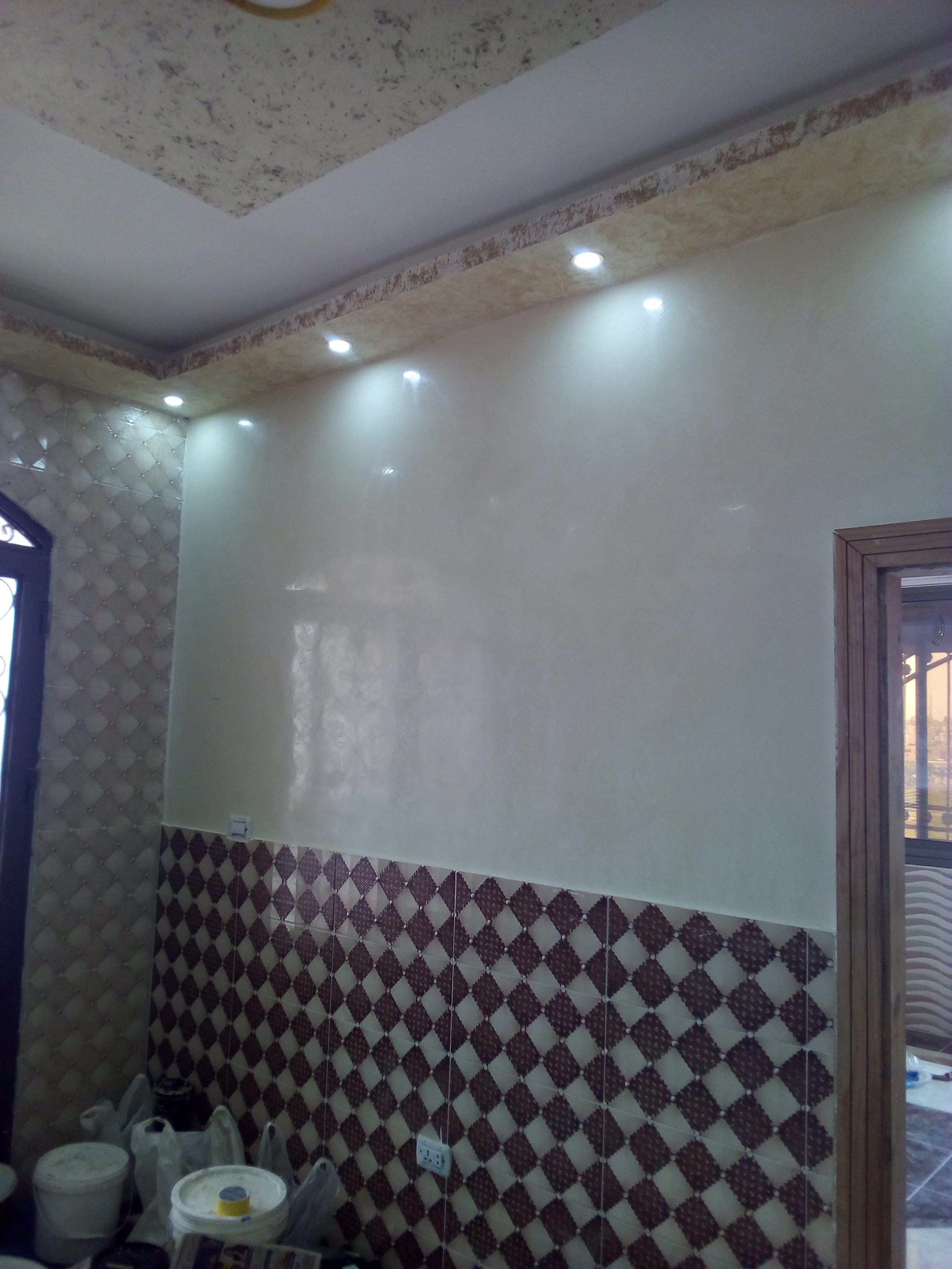 احدث انواع الدهان و ديكور قصور فلل جبس بورد دهين طراشه ورق جدران بلاط باركيه عزل
لا تنسَ أنك شاهدت هذا الإعلان في عنكبوت...
