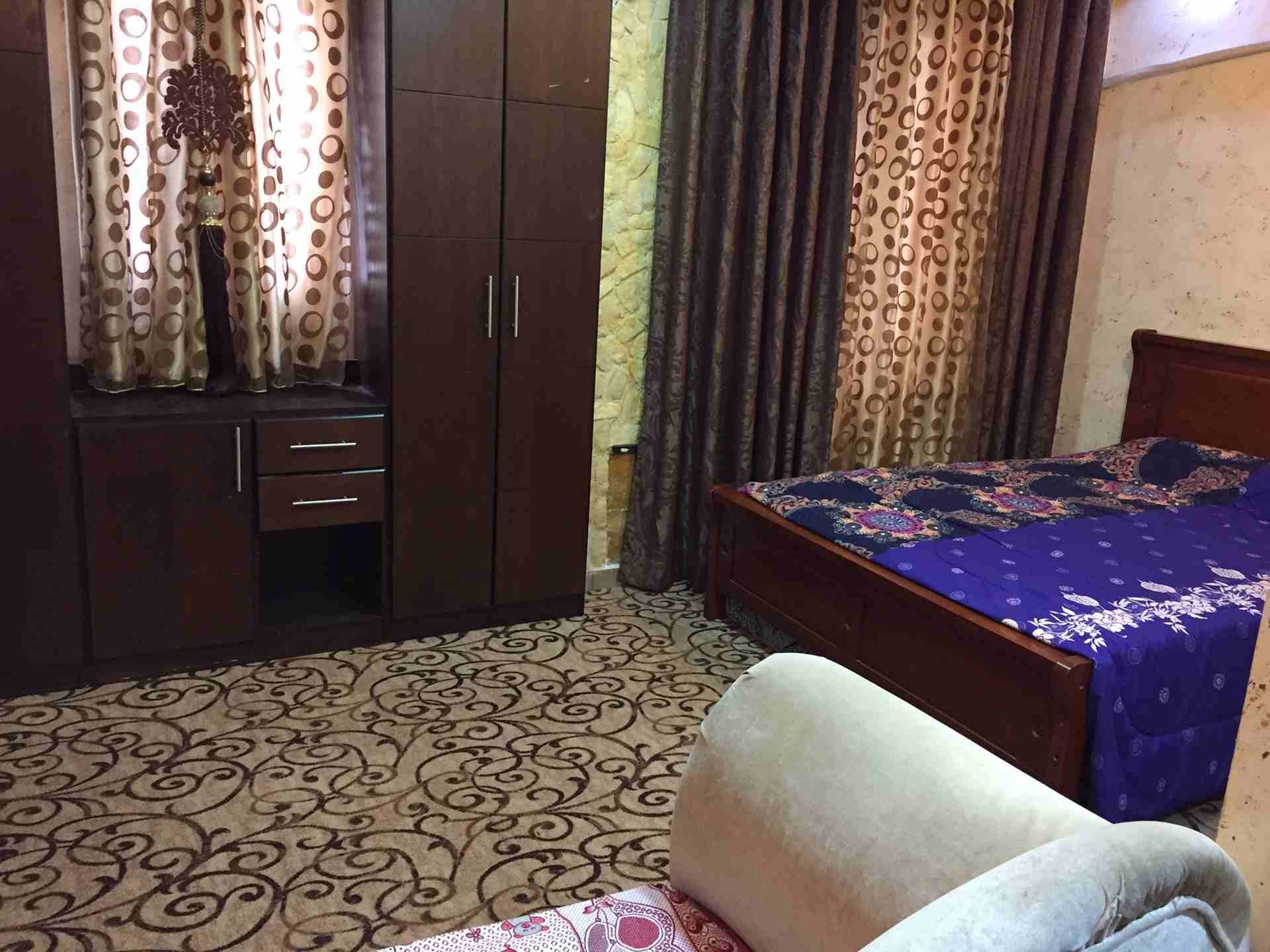 شقه واستديو مفروش للبيع بداعي السفر قرب الجامعه الأردنيه
لا تنسَ أنك شاهدت هذا الإعلان في عنكبوت...