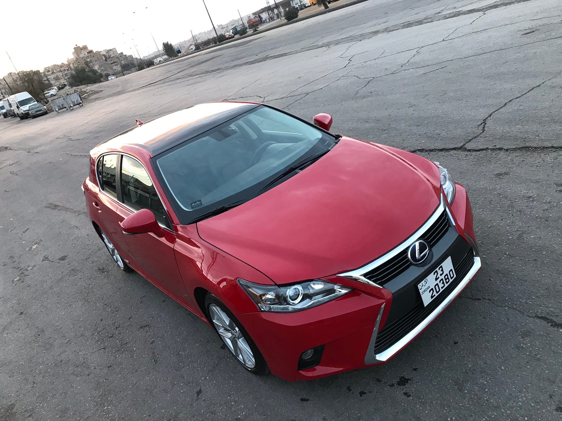 لكزس سي تي CT200 موديل 2016
لا تنسَ أنك شاهدت هذا الإعلان في عنكبوت
LEXUS CT200h Model 2016
-...