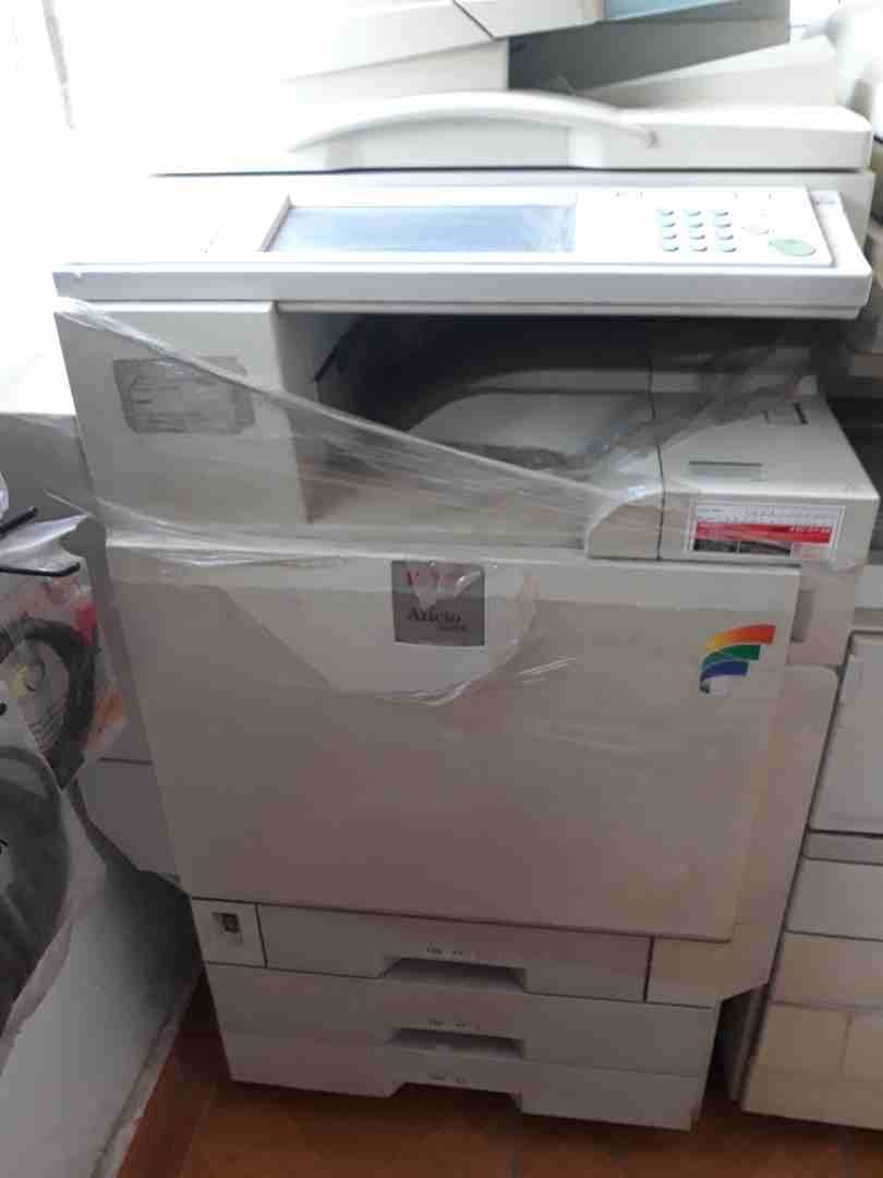 ماكنة تصوير ونسخ سريع ملون نوع RICOH AFICIO 3235C
لا تنسَ أنك شاهدت هذا الإعلان في عنكبوت
ما...
