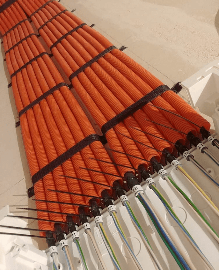 المهندس لتمديدات الكهربائيه والصيانه العامه
لا تنسَ أنك شاهدت هذا الإعلان في عنكبوت
المهندس ا...