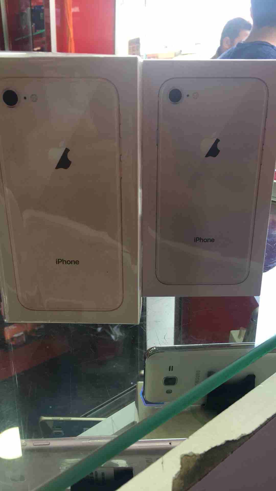 256 & Iphone 8 64 بسعر رااائع
لا تنسَ أنك شاهدت هذا الإعلان في عنكبوت
ايفون 8 64 جيجا بسعر 4...