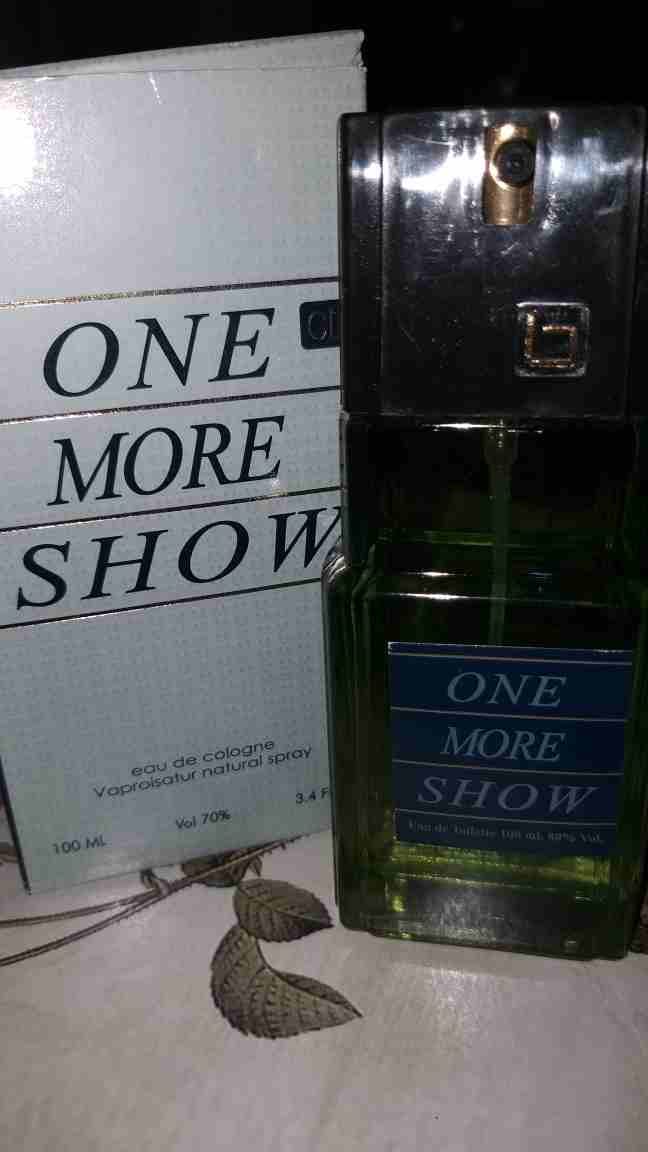 عطور كوبي للبيع أسعار جمله جميع الأنواع
لا تنسَ أنك شاهدت هذا الإعلان في عنكبوت
5 دنانير...